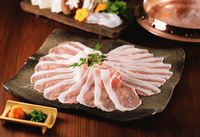 客「今日の100人分の予約、キャンセルで！」店員「はーい」しかし翌日⇒思わぬ形で”再来店”した客は顔面蒼白！？