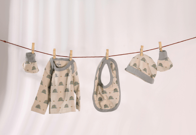 なかなかお着替えしない子に自分で服を選ばせることの大切さ。