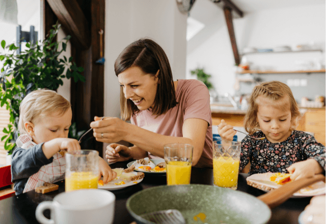 おやこでディナーを満喫！お店選びのコツと役立つ持ち物リスト