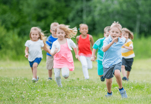 運動が得意な子どもの特徴は？楽しく体を動かして運動能力を伸ばそう！