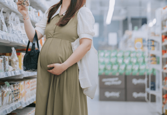 買い物中…店員「試食していきませんか？」妊婦「つわりが酷いので要らないです」直後⇒店員の放った一言に「はっ？」