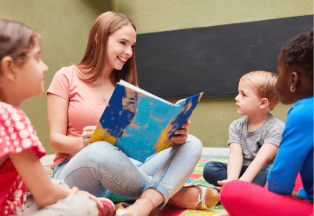 低学年こそ読み聞かせを！子どもの想像力と絆を育むコツ