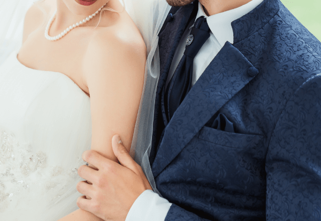 結婚式の2次会で…男「ずいぶん酷い女と結婚したよな（笑）」しかし直後⇒新婦の【まさかの正体】に「え」