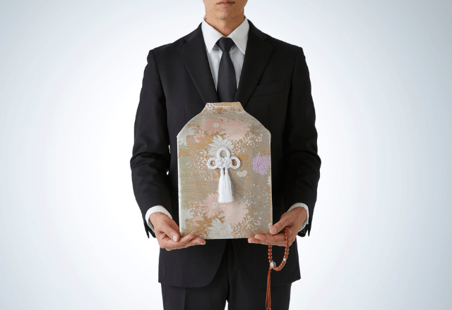 【後編】父の葬式に来ない夫…私「今どこ？！」夫「仕事があって…」しかい、帰宅すると→【まさかの欠席理由】に絶句…