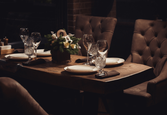 会食で…上司「無能は商談の邪魔だから帰れ（笑）」私「はーい」⇒お望み通り【帰宅した結果】