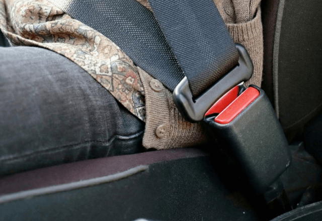 夫「有休取ったよ」私「ドライブにでも行く？」だが翌日⇒夫「助手席はダメ」義母が乗り込んできたワケ…