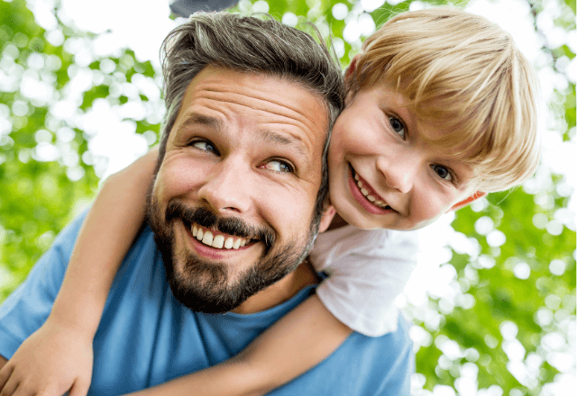 おやこと赤ちゃんの絆が深まる！おんぶのメリットと安全な進め方