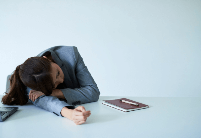 疲労で倒れるも…上司「休む暇ないでしょ。無能より仕事優先だから」と言うので“お望み通り”働いた結果⇒まさかの展開に…