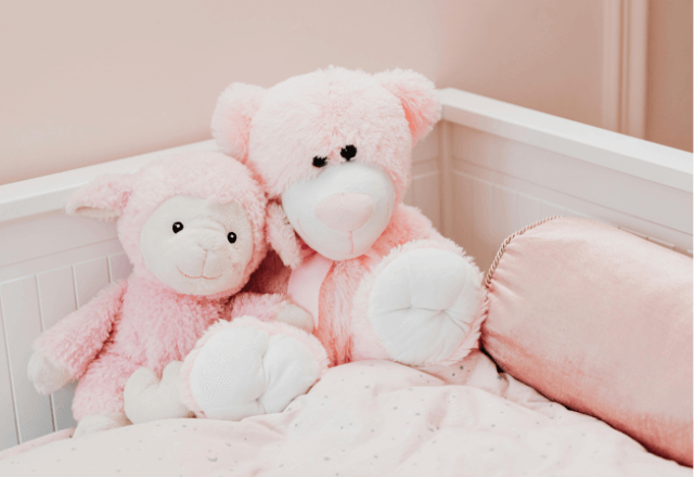 ぴったりサイズで快適に！ベビーベッド選びのポイントと活用術