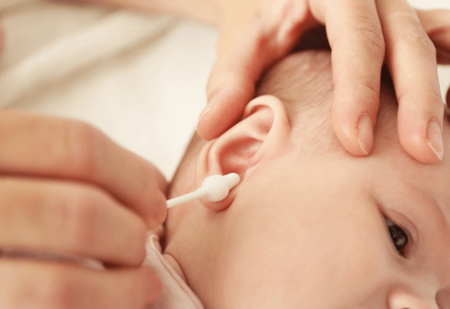 子どもの耳掃除、ホントに必要？頻度と安全なやり方を解説