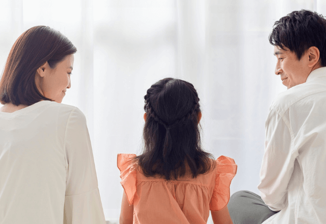 子どもにとって、いちばん必要なのは“完璧な親”じゃない。寄り添ってくれる親。