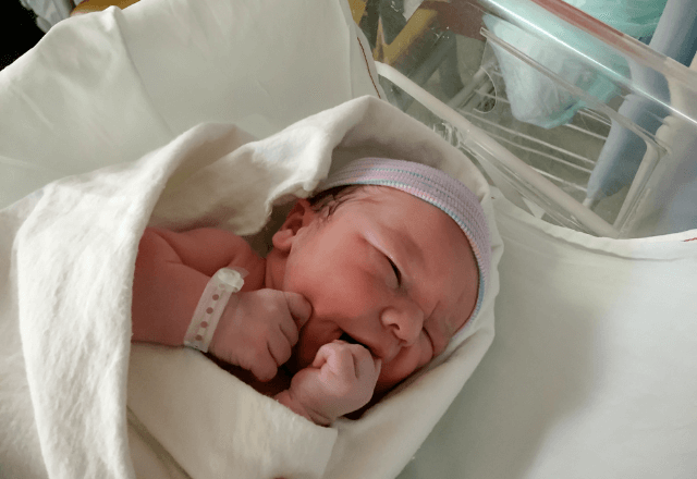 助産師「元気な男の子ですよ！」しかし直後⇒産まれた『赤ちゃんの姿』に夫はブチ切れ！？