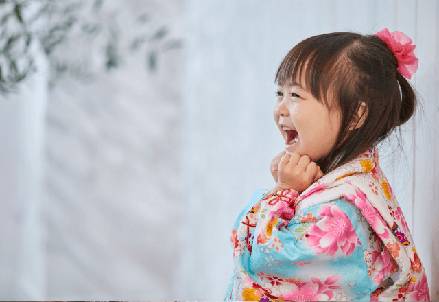 写真館で…「全額出す」と義父母が勝手にプラン変更。15万の支払い直前⇒義父の【恥知らず行動】にあ然…