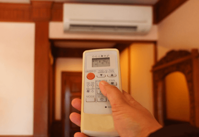 帰省中の娘「電気代は出すからエアコン使わせて」を無視した翌日⇒孫が“病院へ行く”ことになったワケ…