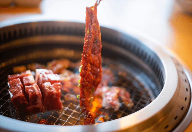 高級焼肉店で…ホールの店員が全員消えた！？⇒ガラガラの店内で発覚した【ありえない理由】に唖然…