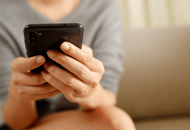 小学生のスマホトラブルにはどのようなものがある？巻き込まれたら分かる怖い話