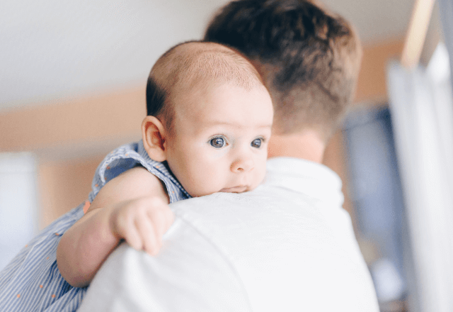 パパでもぐっすり！生後4ヶ月の赤ちゃんを寝かしつける成功法則