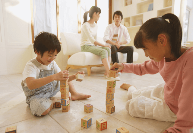 遊びのマンネリを解消！子どもが夢中になるおうち遊びアイデア