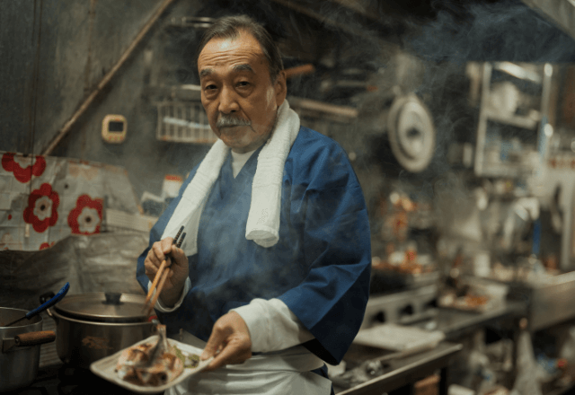 居酒屋で…『小さい！コレ冷凍でしょ？』料理に難癖をつける男性客。直後⇒料理長の思わぬ反撃で撤退―！？
