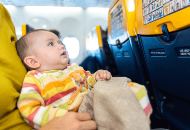 赤ちゃんとの旅行の持ち物！移動手段別に必要なものをチェック