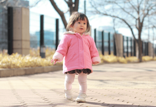 1歳半の歩き始めを安心サポート！のんびりな理由と楽しい練習のコツ