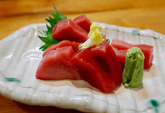 義父母「神経質すぎ（笑）」妊娠中の嫁に刺身を強要。だが次の瞬間⇒「あのさあ…」まさかの人物が大激怒…！？