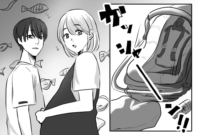 【4コマ漫画】「ガシャン！」突然、他人の”ベビーカー”が転倒！？直後⇒夫が率先して取った行動に感動