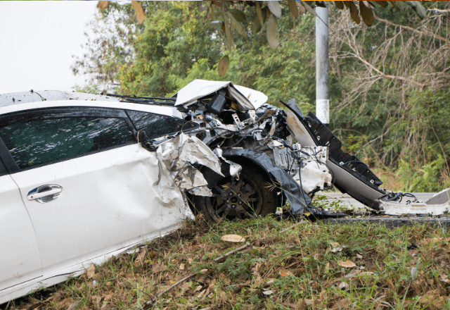 勝手に車を乗り回した上司「お前の高級車、廃車にしちゃった（笑）」俺「それ僕のじゃないです」⇒上司「…へ？」