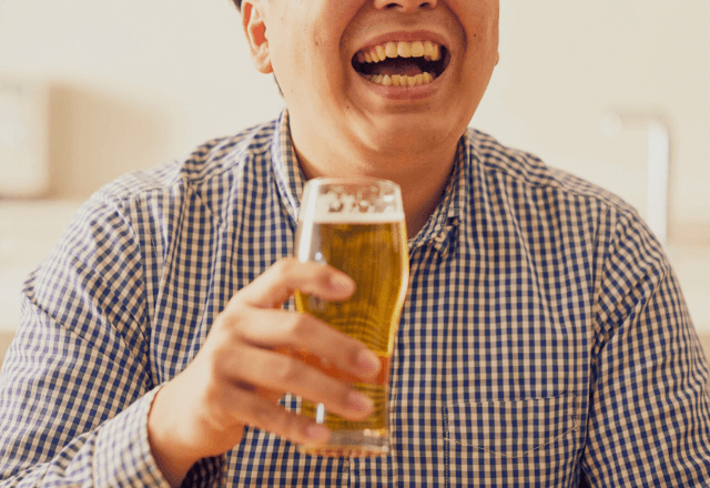 懇親会で…課長「俺、途中参加だから払わないね(笑)」というので⇒次の飲み会で【全員が途中参加した結果】