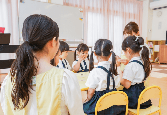 保育園と幼稚園の違いは？特徴や費用の相場を分かりやすく解説