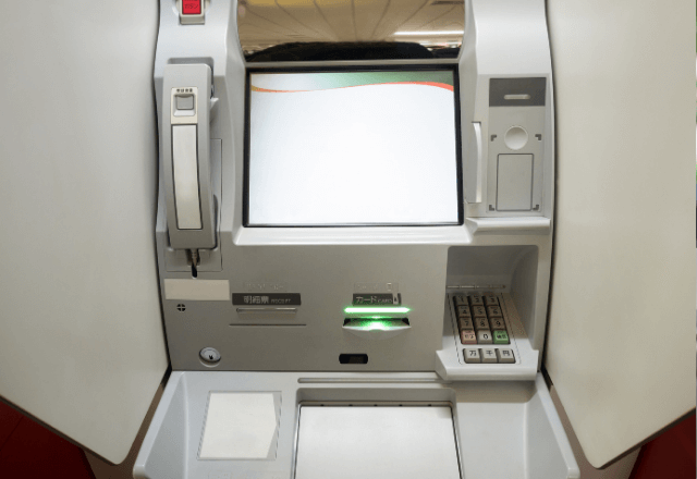 夫「今日から彼女と住む！」妊娠中の私「お幸せに」だが2週間後⇒夫が【ATMの前で絶叫】したワケ…