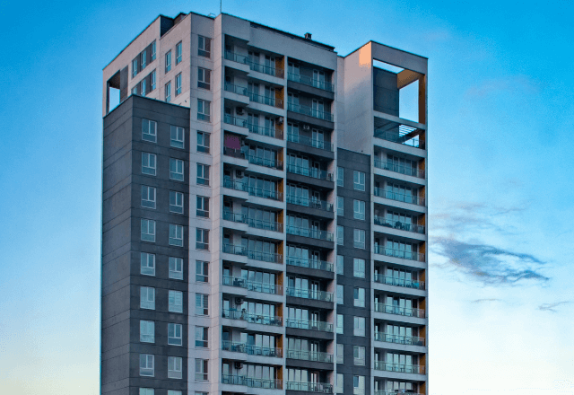 タワマン最上階に住む元カレが「貧乏人は出てけよ（笑）」というので私の”正体”を明かした結果