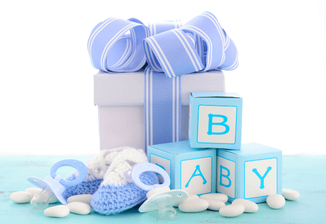 「おめでとう」を形に！出産祝いで喜ばれる定番アイテムと選び方