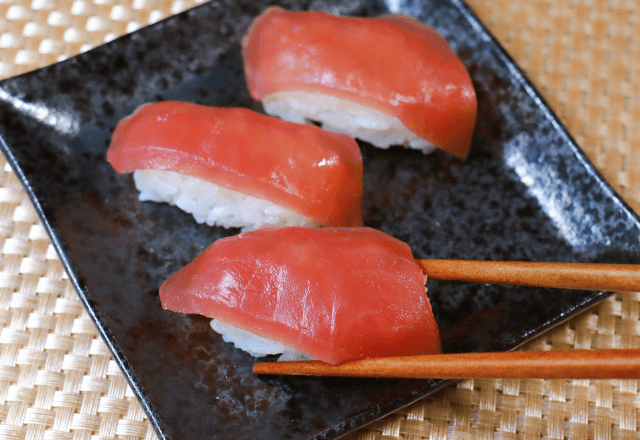 帰省中…義姉「夫くん、あーん♡」夫「美味いな。コレ」絶句した直後⇒姪「うわ…」空気が一変して―！？