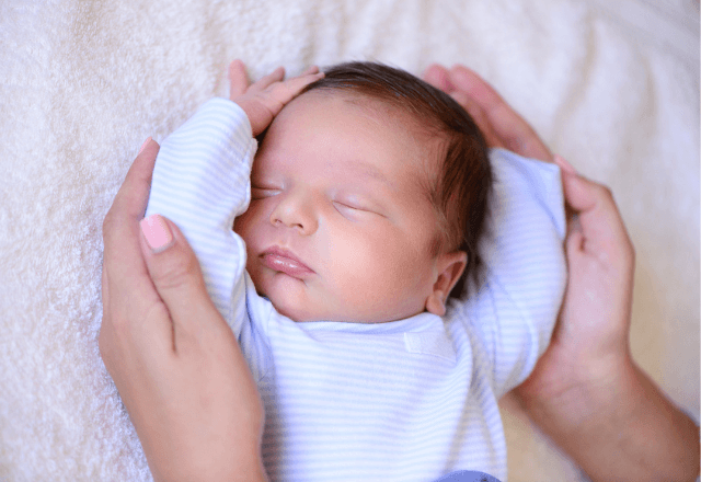 【生後100日の祝い】お食い初めのやり方・メニュー・準備を解説