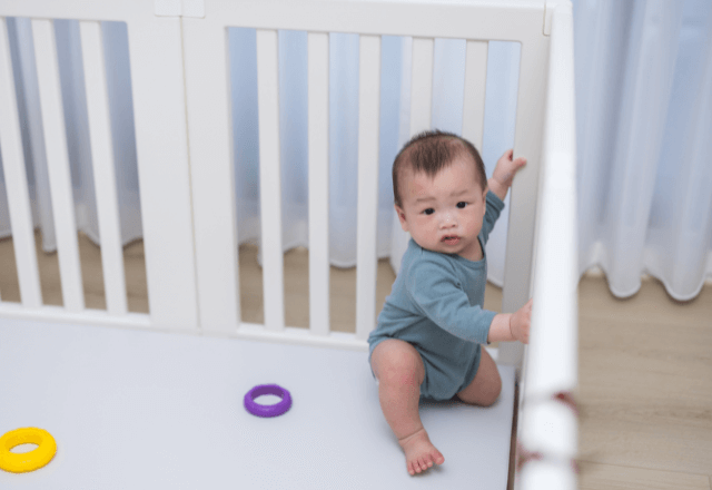 赤ちゃんが元気に動いても安心！おうちでできる安全対策4選