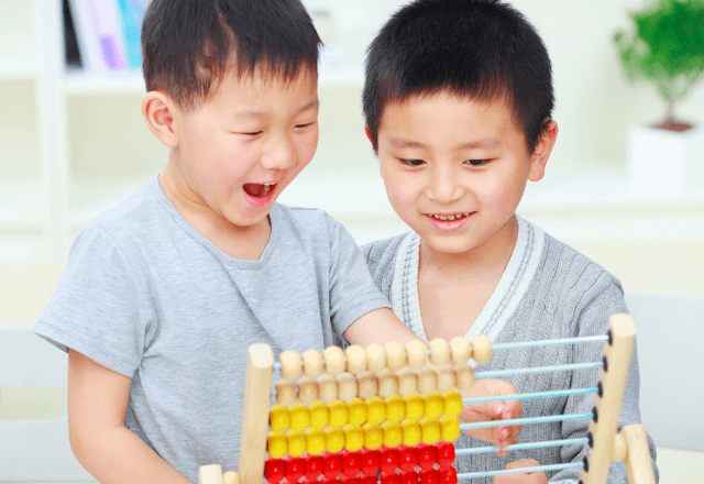 100玉そろばんの効果的な使い方！算数に強くなるって本当？