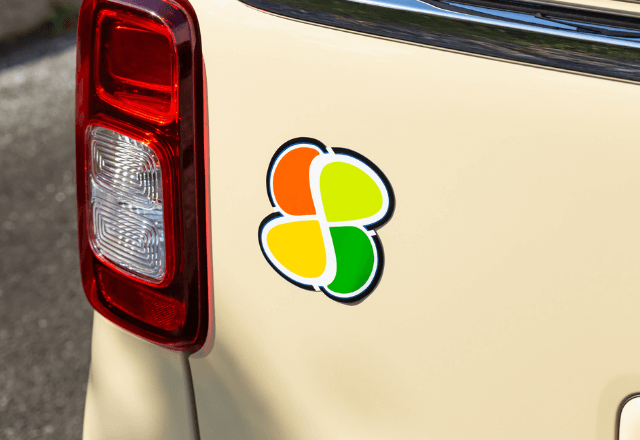 「携帯持ってないです…」車のタイヤが外れ、途方に暮れる老人を助けた結果⇒自宅に届いた【書留】に「マジ…？」