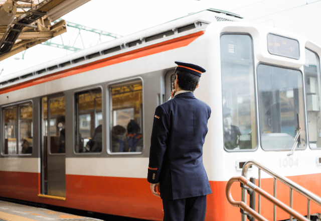 「お医者さんか看護師さんはいませんか！」車掌さんのアナウンスで”元看護士”の私が名乗り出た結果…