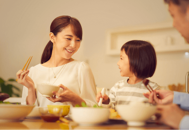 子どもの「孤食」の原因と対策｜食を通した家族のコミュニケーションについて