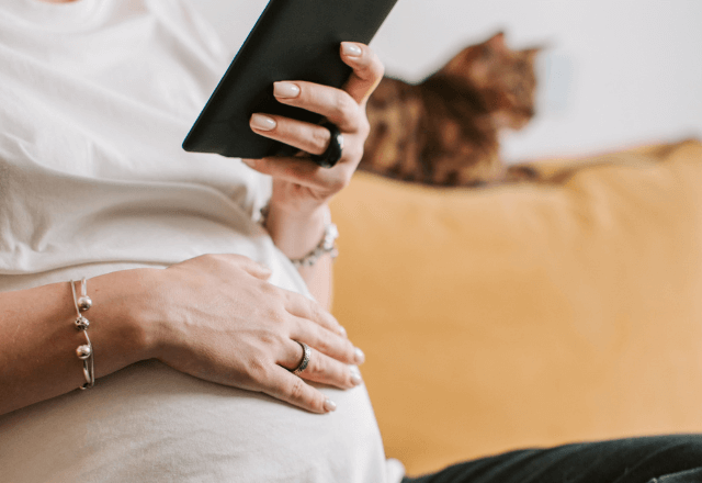 妊娠後”帰ってこなくなった夫”…妻「産まれた」夫「わかった」翌日⇒病院に現れた”人物”に…妻「誰…？」