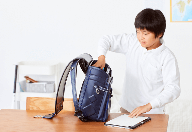 もう忘れ物で困らない！おやこで取り組む玄関アレンジと100均活用術