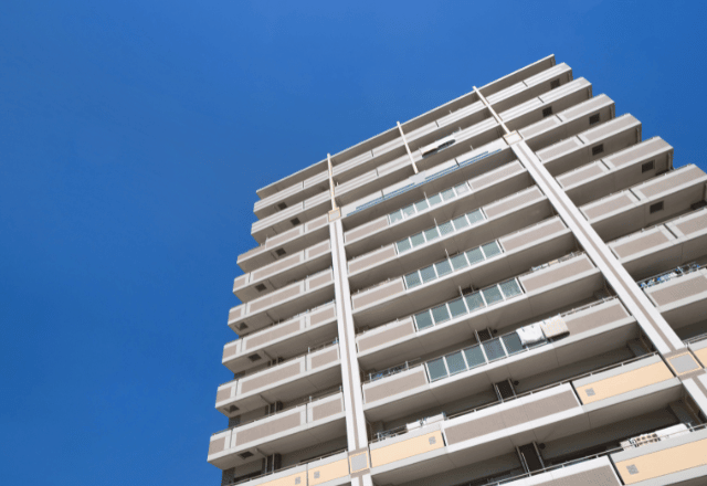 ”最上階”に住む知人「貧乏人はこのマンションに住むな（笑）出てけ！」私「はーい」後日⇒逆に知人が【退去】になったワケ