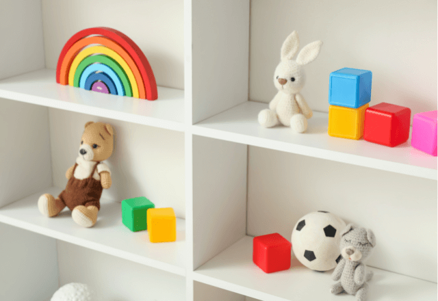 おもちゃ収納の悩みを解決！子どもが自分で片付けたくなるアイデア