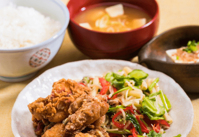 味付けが濃すぎる義母に「もう少し薄味で…」とお願いした結果⇒笑顔の義母から放たれた【信じられない一言】に絶句…