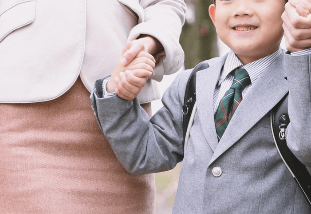 入園式直後…ママ友「お宅って低収入家庭？（笑）」バカにされるも…数週間後⇒私の”正体”を知ったママ友「え？」