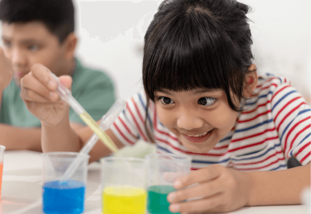 工作以外も楽しい！小学生向け自由研究アイデア4選