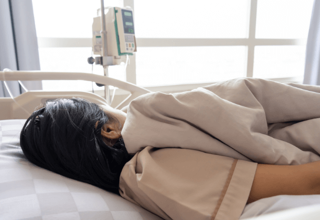 『退院したら土下座しろ』入院中の妻に暴言を吐いた数年後、自身が病気に。妻に「辛い…」と縋った結果…