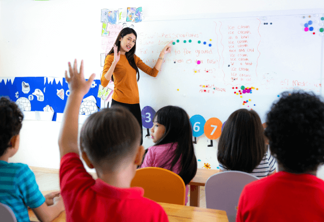 インターナショナルスクールってどんな学校？入学方法や費用を解説