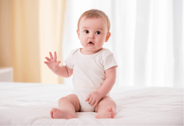 赤ちゃんの言葉の発達｜月齢別の目安を紹介